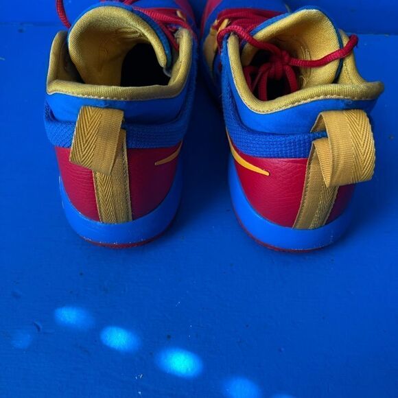 Men's 2018 Nike PG 2 Yellow /Red/Bue Cushioned Basketball Shoes Size 8 - Picture 4 of 6